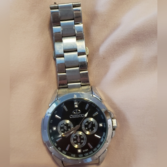 Watch - Picture 2 of 2